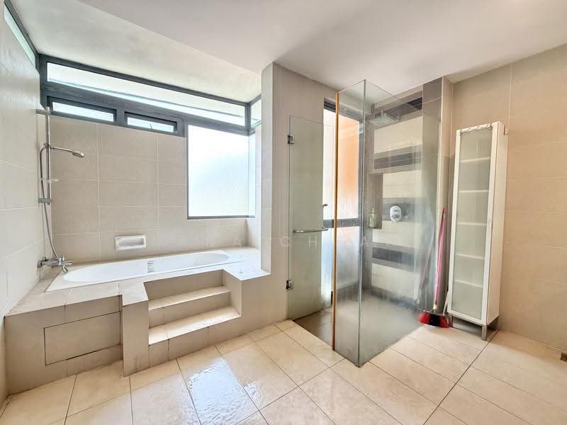 Semi-Detached House for Sale in Bandar Baru Bangi (Selangor) - Nana Cheah - Bathroom - PropertyGuru.com.my