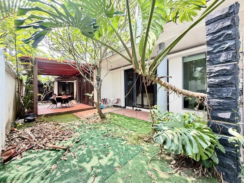 Semi-Detached House for Sale in Bandar Baru Bangi (Selangor) - Nana Cheah - Garden - PropertyGuru.com.my