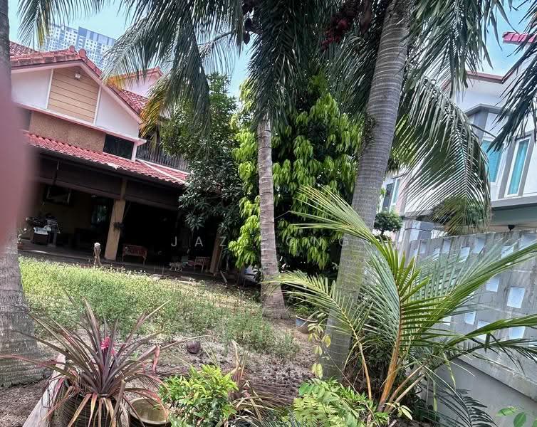 Rumah Berkembar untuk Dijual di Bandar Kinrara Seksyen 1 (Bandar Kinrara) - Jaze Ong - Exterior - PropertyGuru.com.my