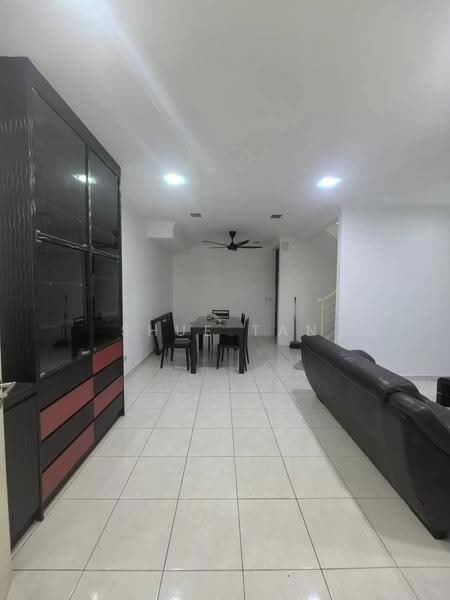 2-storey Terraced House for Rent in Setia Alam (Selangor) - Shue Tan - Living Room - PropertyGuru.com.my