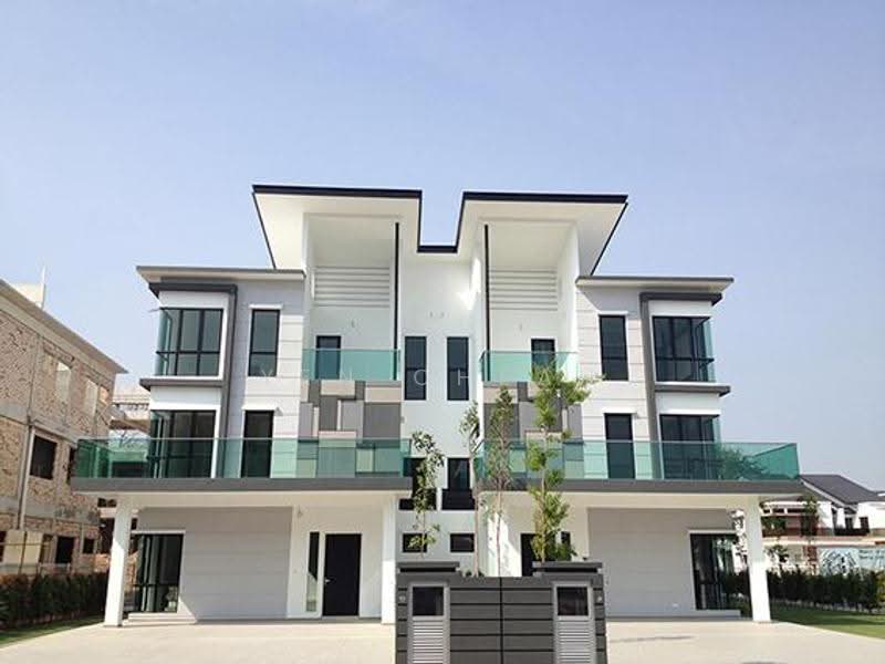 Rumah Berkembar untuk Dijual di Taman Villa Perdana (Kajang) - Yen Cheah - PropertyGuru.com.my