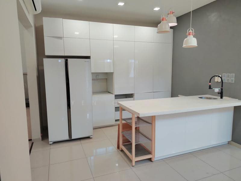 Rumah Berkembar untuk Dijual di Taman Villa Perdana (Kajang) - Yen Cheah - PropertyGuru.com.my