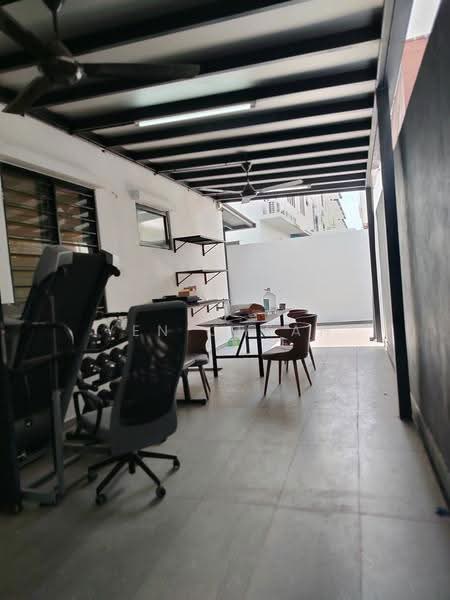 Rumah Berkembar untuk Dijual di Taman Villa Perdana (Kajang) - Yen Cheah - PropertyGuru.com.my