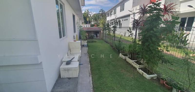 Rumah Berkembar untuk Dijual di Taman Villa Perdana (Kajang) - Yen Cheah - Exterior - PropertyGuru.com.my
