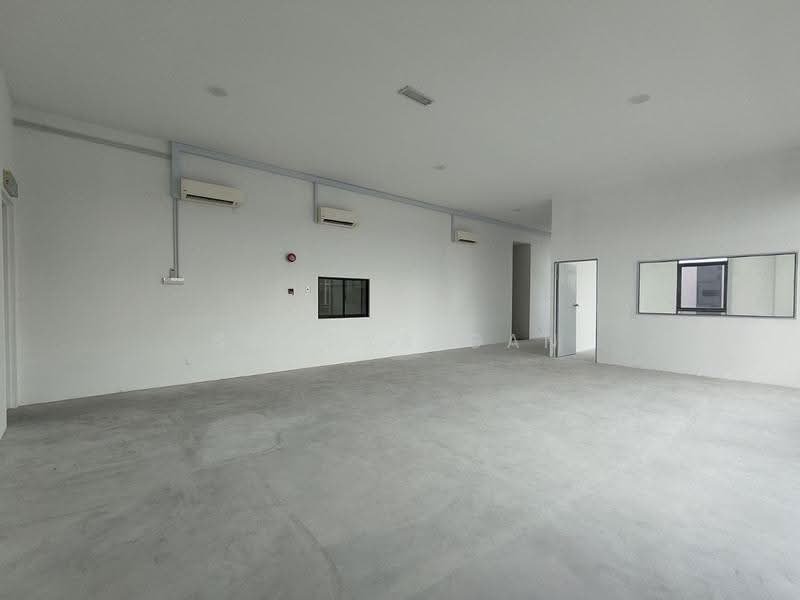 Semi-D Factory for Rent in Eco Business Park 2 Senai (Senai) - Sandra Gan - Interior - PropertyGuru.com.my