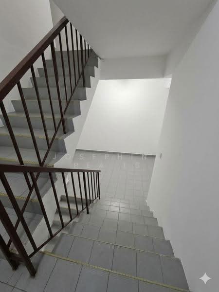2-storey Terraced House for Sale in Taman Sentosa Perdana (Klang) - Josephine Pea LS - Corridor - PropertyGuru.com.my