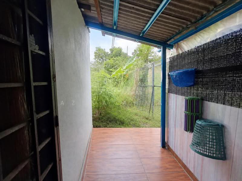Rumah Teres 1-Tingkat untuk Dijual di Taman Kantan Permai (Kajang) - Azira Ahmad - Exterior - PropertyGuru.com.my