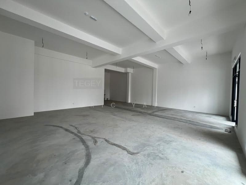 Shop for Rent in Eco Grandeur (Puncak Alam) - Eric Yap - Interior - PropertyGuru.com.my
