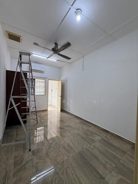 Rumah Teres 2-Tingkat untuk Dijual di Bandar Putra Kulai (Kulai) - Claire Lai - Interior - PropertyGuru.com.my