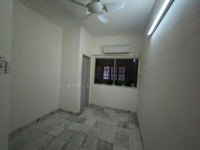 2-storey Terraced House for Rent in Bandar Sri Damansara (Selangor) - Jane Chan - Interior - PropertyGuru.com.my