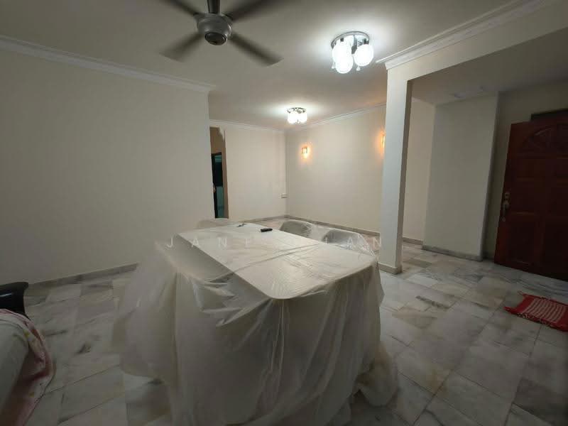 2-storey Terraced House for Rent in Bandar Sri Damansara (Selangor) - Jane Chan - Living Room - PropertyGuru.com.my