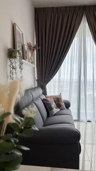 Kediaman Servis untuk Disewa di The M @ Medini Macrolink - Caera Ng - Living Room - PropertyGuru.com.my