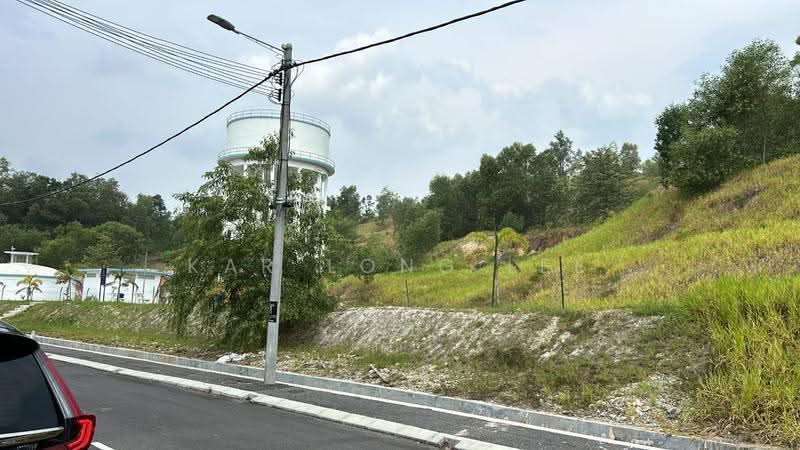 Rumah Teres 1-Tingkat untuk Dijual di Bandar Lahat Mines (Lahat) - Kar Long Lee - Exterior - PropertyGuru.com.my