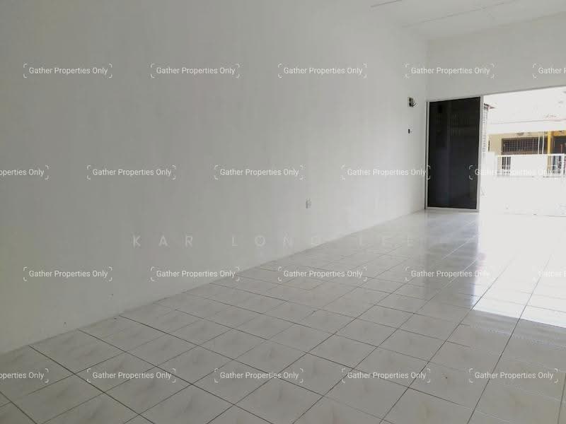 1-storey Terraced House for Sale in Taman Pengkalan Timah (Lahat) - Kar Long Lee - Interior - PropertyGuru.com.my