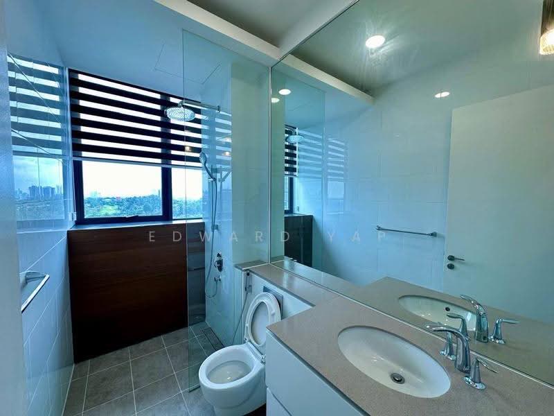 Service Residence for Sale at Senada Residence @ KLGCC Resort - Edward Yap - Bathroom - PropertyGuru.com.my