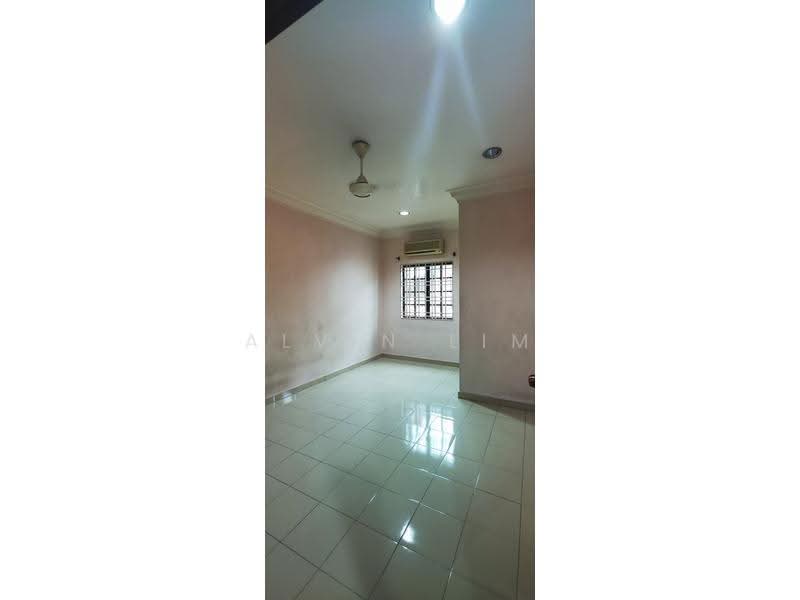 2-storey Terraced House for Sale in Bandar Bukit Tinggi (Klang) - Alvin Lim - Interior - PropertyGuru.com.my