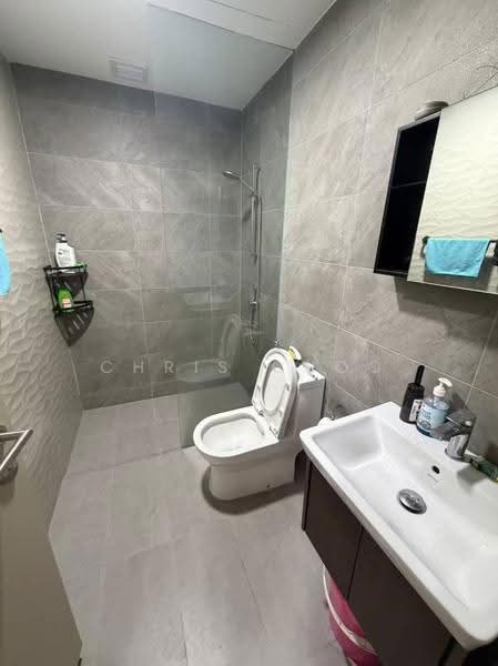 Service Residence for Sale at Quinn Residence - Chris Choo - Bathroom - PropertyGuru.com.my