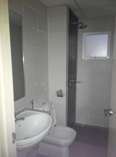 Kediaman Servis untuk Disewa di Metropolitan Square Service Residence - Soo See Beng - Bathroom - PropertyGuru.com.my