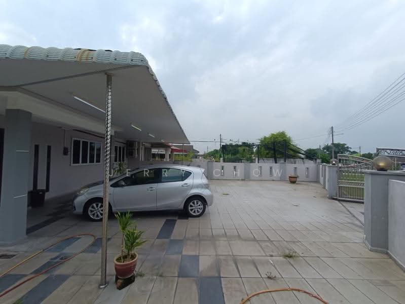Rumah Berkembar untuk Dijual di New Pasir Puteh (Ipoh) - Jerry Chow - Exterior - PropertyGuru.com.my