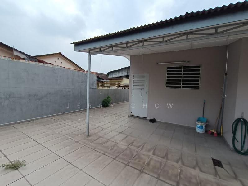 Rumah Berkembar untuk Dijual di New Pasir Puteh (Ipoh) - Jerry Chow - Exterior - PropertyGuru.com.my