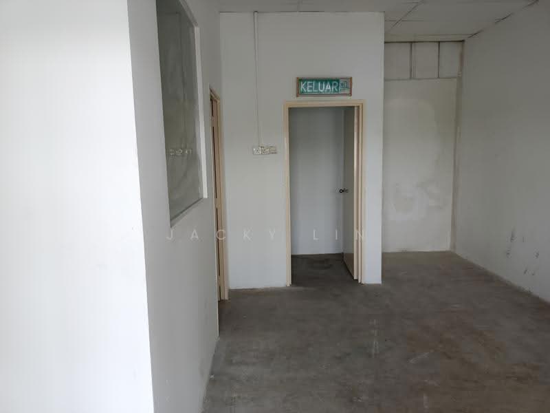 Terrace Factory for Rent in Bandar Pinggiran Subang (Shah Alam) - Jacky Lin - Interior - PropertyGuru.com.my