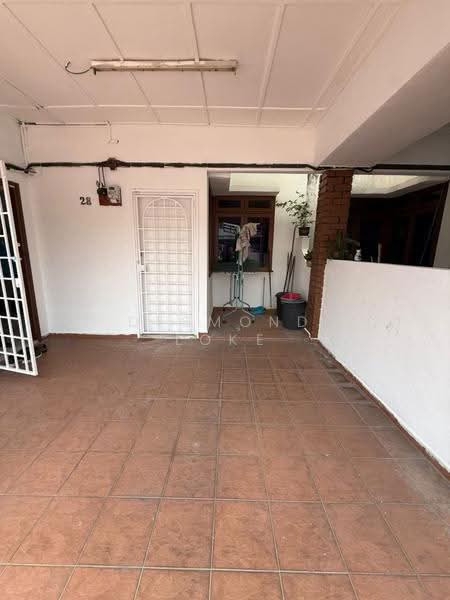 2-storey Terraced House for Rent in Ampang (Kuala Lumpur) - Desmond Loke - Entrance - PropertyGuru.com.my