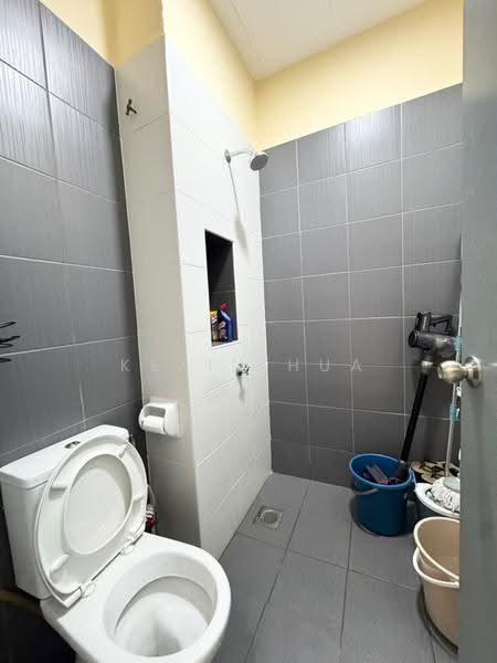 2.5-storey Terraced House for Sale in Masai (Johor) - Kexin Hua - Bathroom - PropertyGuru.com.my