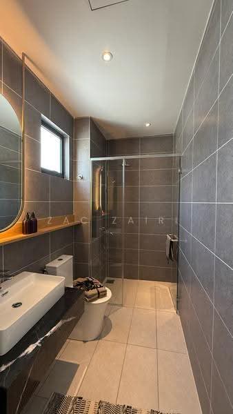 3-storey Terraced House for Sale in Cyberjaya (Selangor) - Zac Zairi - Bathroom - PropertyGuru.com.my