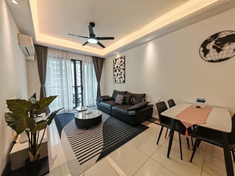 Kondominium untuk Dijual di R&F Princess Cove Phase 2-Seine Region - Real Chew - Living Room - PropertyGuru.com.my