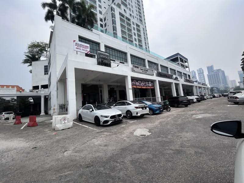 Shop / Office untuk Dijual di Taman Pelangi (Johor Bahru) - Liz Yap - Exterior - PropertyGuru.com.my