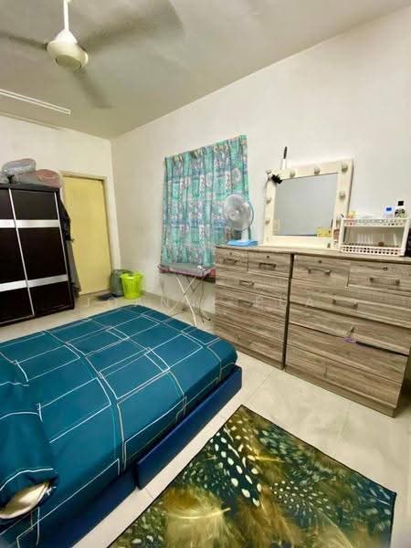 Apartment for Sale at Seri Intan Apartment - Joanne Pua - Bedroom - PropertyGuru.com.my