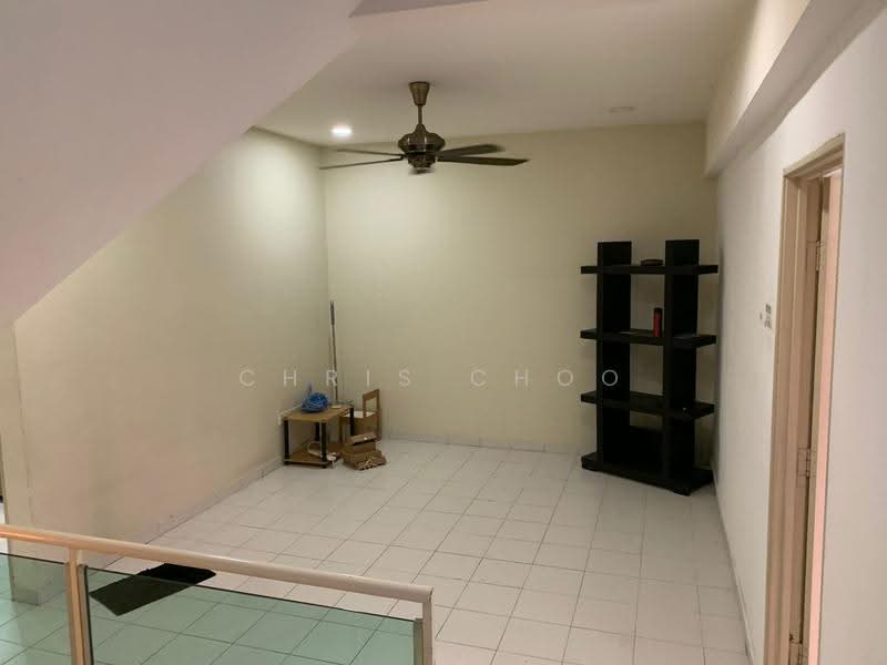 Rumah Teres 2.5-Tingkat untuk Disewa di Cheras (Selangor) - Chris Choo - Living Room - PropertyGuru.com.my