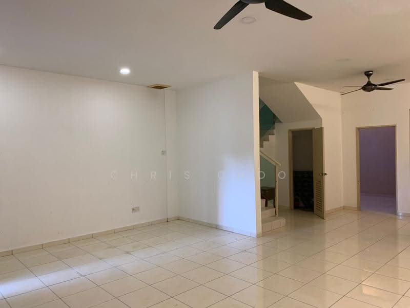 Rumah Teres 2.5-Tingkat untuk Disewa di Cheras (Selangor) - Chris Choo - Living Room - PropertyGuru.com.my