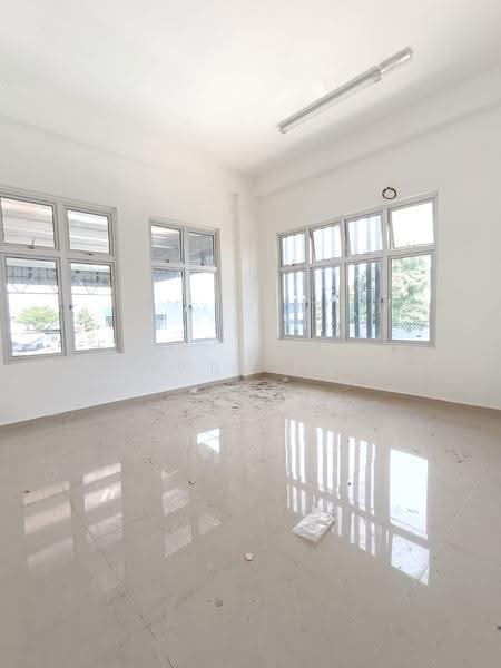 Factory for Sale in Taman Perindustrian Desa Plentong (Masai) - Henry Pua - Interior - PropertyGuru.com.my