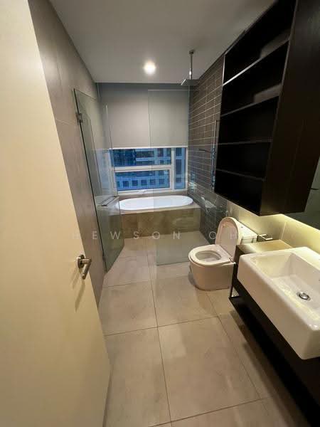 Kondominium untuk Dijual di The Manhattan - Hewson Oh - Bathroom - PropertyGuru.com.my