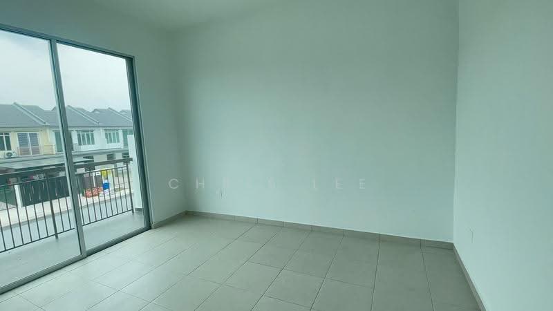 Rumah Teres 2-Tingkat untuk Disewa di Taman Rambai Indah (Jenjarom) - Chris Lee - Balcony - PropertyGuru.com.my