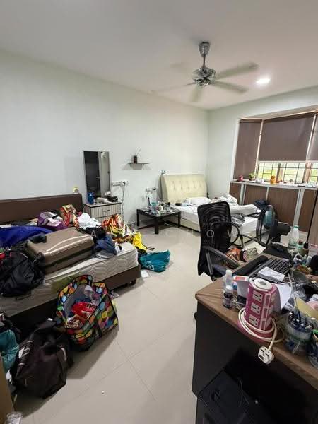 2-storey Terraced House for Sale in Taman Molek (Johor Bahru) - Zack Chow - Bedroom - PropertyGuru.com.my