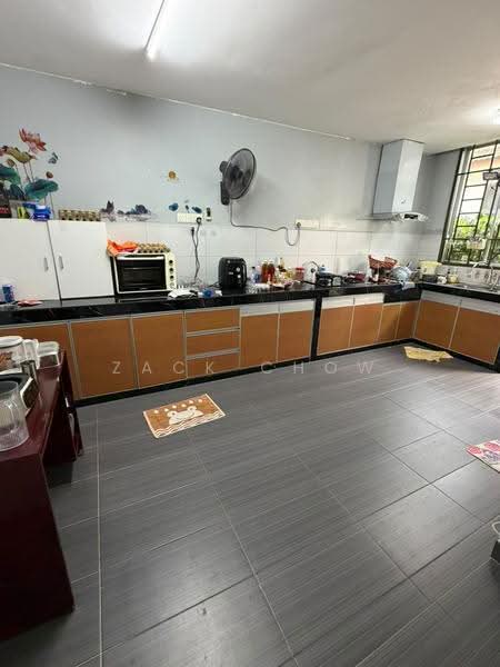 2-storey Terraced House for Sale in Taman Molek (Johor Bahru) - Zack Chow - Kitchen - PropertyGuru.com.my