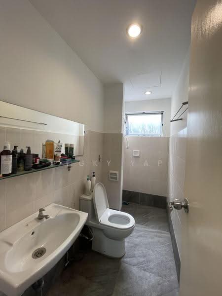 Kondominium untuk Disewa di Viva Residency - Pegky Yap - Bathroom - PropertyGuru.com.my