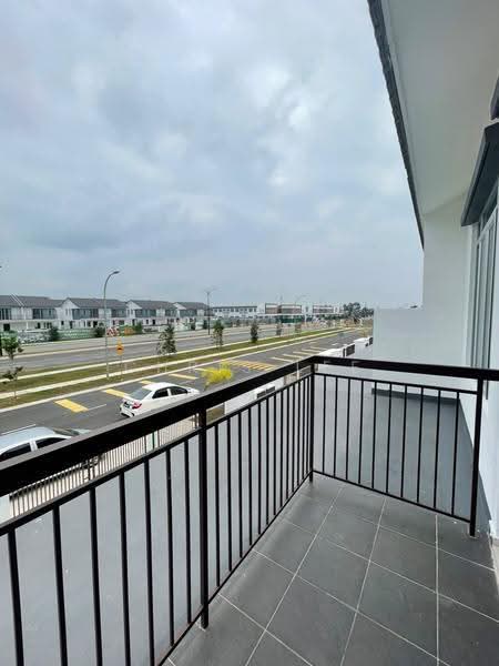 Rumah Teres 2-Tingkat untuk Disewa di Taman Rambai Indah (Jenjarom) - Chris Lee - Balcony - PropertyGuru.com.my