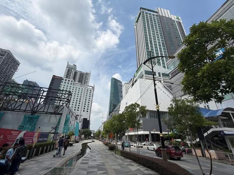 Shop for Sale in Bandar Johor Bahru (Johor Bahru) - Liz Yap - Exterior - PropertyGuru.com.my