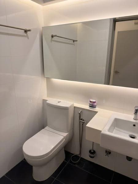 Kediaman Servis untuk Disewa di Residential Suites @ HighPark - Marcus Tee - Bathroom - PropertyGuru.com.my