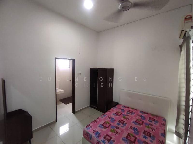 Rumah Berkembar untuk Disewa di Jenjarom (Selangor) - Eugene Ong Eu chieh - Bedroom - PropertyGuru.com.my