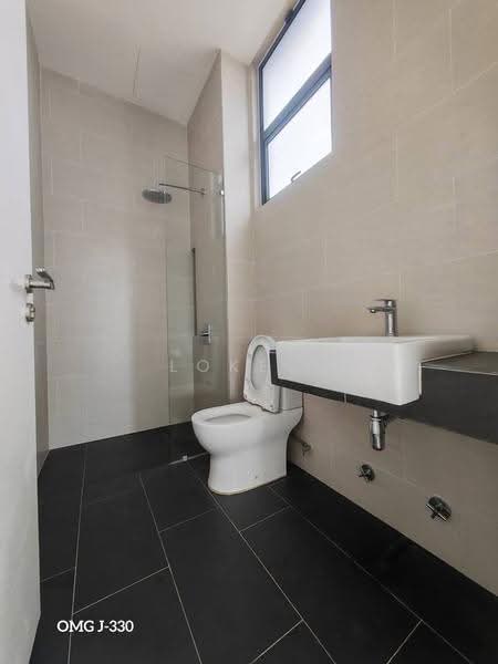 Semi-Detached House for Sale in Setia Alam (Selangor) - Loke . - Bathroom - PropertyGuru.com.my