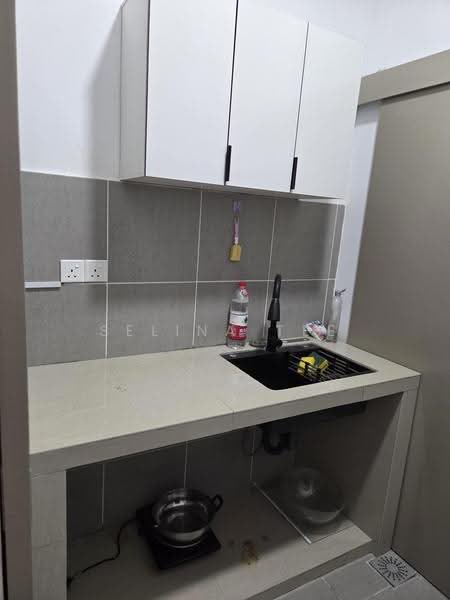 Kediaman Servis untuk Disewa di Vision City Youth City - Selina Tee - Kitchen - PropertyGuru.com.my