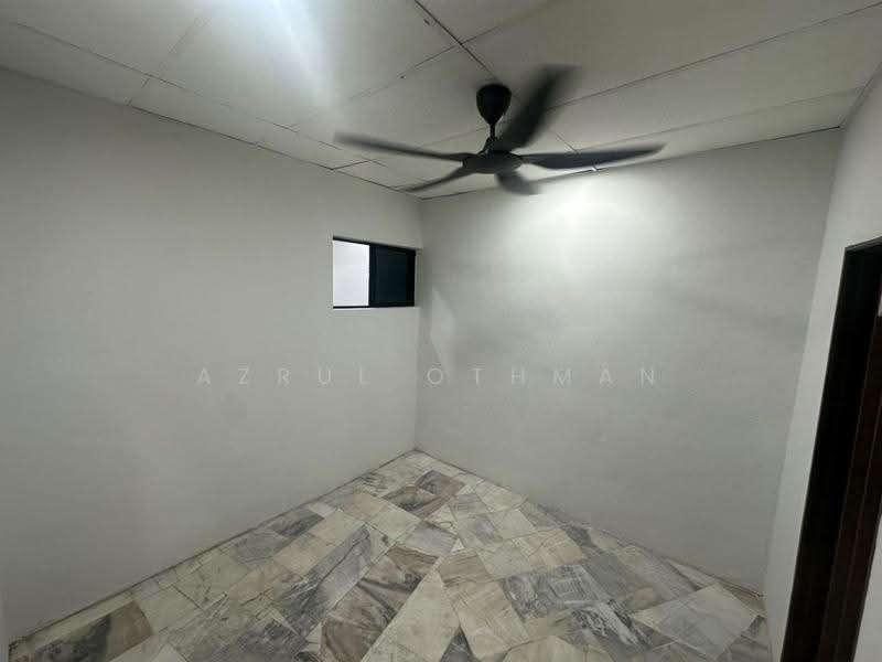 1-storey Terraced House for Sale in Taman Cempaka (Senawang) - Azrul Othman - Interior - PropertyGuru.com.my