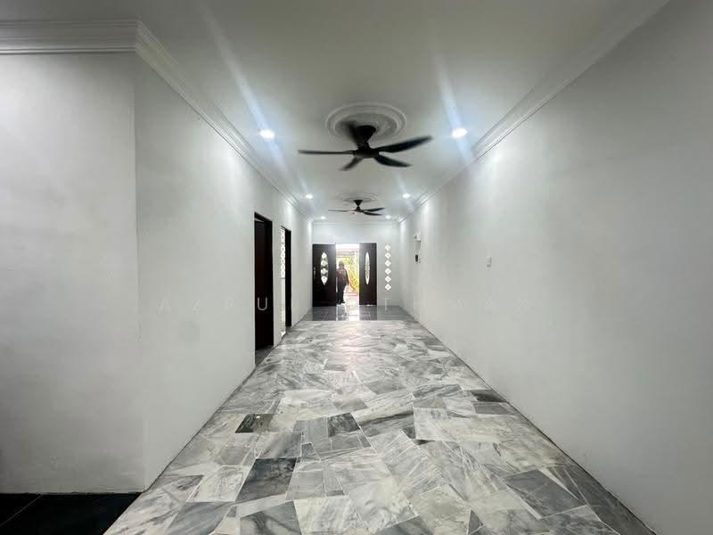 1-storey Terraced House for Sale in Taman Cempaka (Senawang) - Azrul Othman - Interior - PropertyGuru.com.my