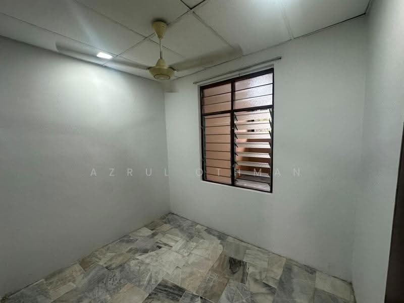 1-storey Terraced House for Sale in Taman Cempaka (Senawang) - Azrul Othman - Interior - PropertyGuru.com.my