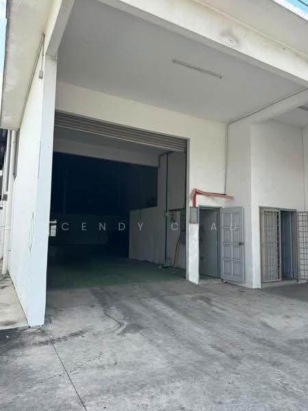 Semi-D Factory for Rent in Taman Kempas Utama (Tebrau) - Cendy Chau - Exterior - PropertyGuru.com.my