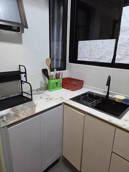 Kediaman Servis untuk Disewa di Vision City Youth City - Selina Tee - Kitchen - PropertyGuru.com.my
